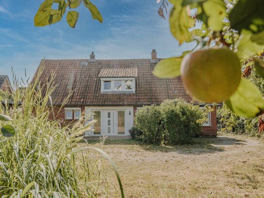 Versteckt wie ein Juwel - Einfamilienhaus auf Pfeifenstilgrundstück in Ratzeburg zu kaufen!