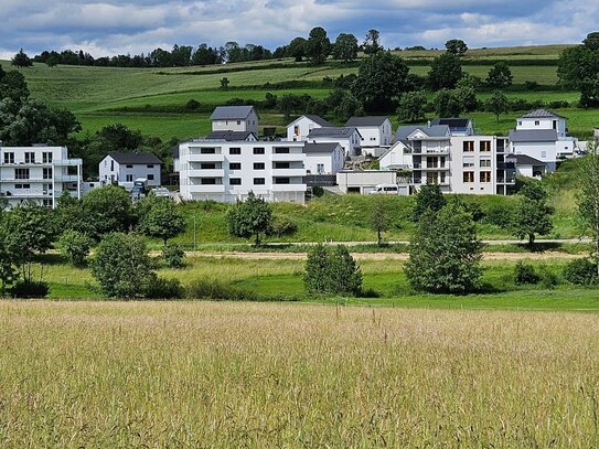 Erstbezug - große Wohnung mit einmaliger Aussicht in herrlicher Lage.