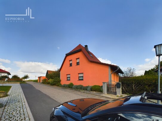 Gemütliches Einfamilienhaus mit viel Grundstücksfläche zu verkaufen - Jetzt mit virtueller 360-Grad-Tour