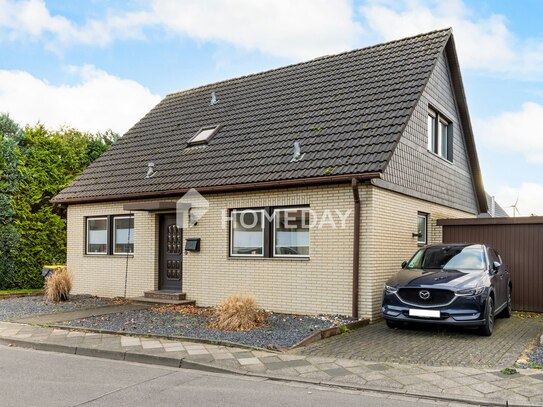 Familien aufgepasst! Freistehendes EFH mit schönem Grundstück, Garage und viel Platz in Gustorf