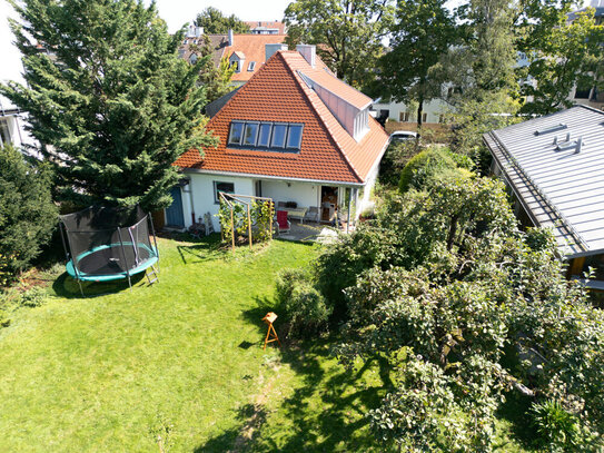 Einfamilienhaus mit wunderschönem Garten in ruhiger Lage von Laim