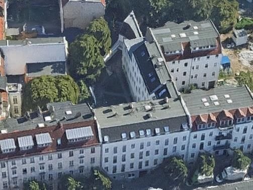 Ein Haus im (Mehrfamilien-) Haus in Treptow-Köpenick - zwischen HTW und Spreehöfen.