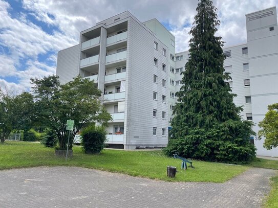 Renovierungsbedürftige 2 Zi.-Wohnung mit Balkon im Bietigheimer Stadtteil Buch