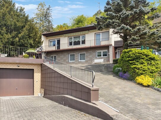 Wow, MEGA-Haus für 2 Familien! Riesiges Grundstück! Lörrach Hauingen mit Ausblick!!! Besichtigung!!!