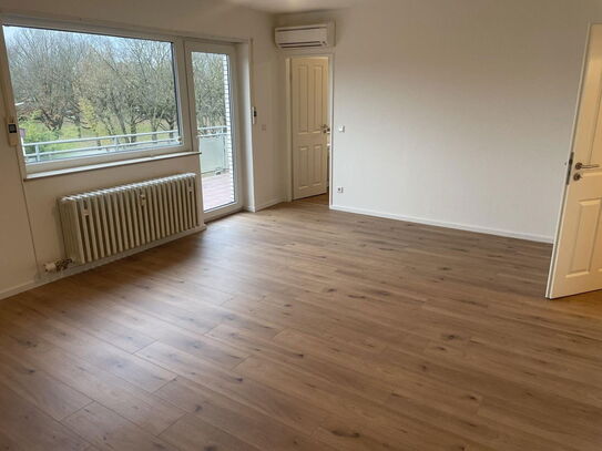 Renovierte 3 Zimmer Wohnung - Mönchengladbach Nord - Bettrath-Hoven