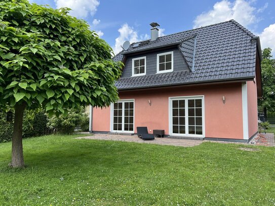 Einfamilienhaus 131 m² + Gartenhaus 24 m² in Schildow provisionsfrei / bezugsfrei