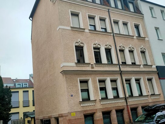 2 Zimmer - Wohnung im Souterrain Nähe Stresemannplatz mit Einbauküche