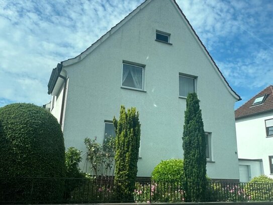 Vielseitiges Ein- bis Zweifamilienhaus in Zentraler Lage von Gütersloh