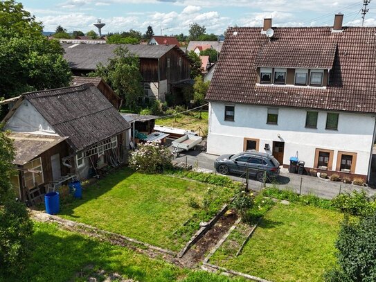 EINFAMILIENHAUS MIT GROßEM GARTEN