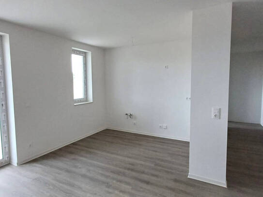 2,5 Zimmerwohnung im 1. Obergeschoss, großer Balkon