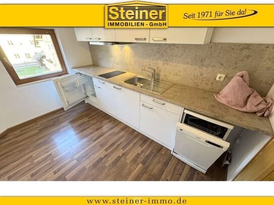 Farchant: 2-Zimmer-Dach-Studio ca. 40 m², EBK, Dusch-Bad, Speicher, Stellplatz