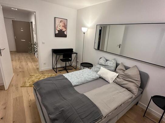 Renovierte 3-Zimmer-Wohnung nahe Moosacher Bahnhof