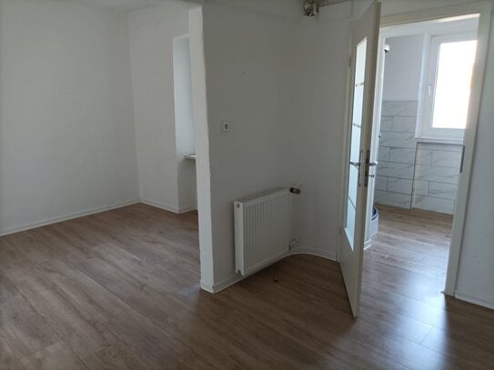 Schöne 2 Zimmer Wohnung sucht ruhigen Mieter