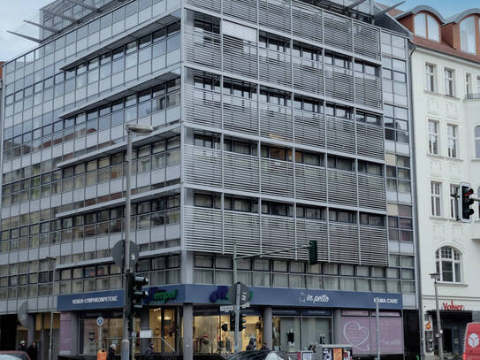 Büro- und Praxisflächen in spektakulärer Lage!