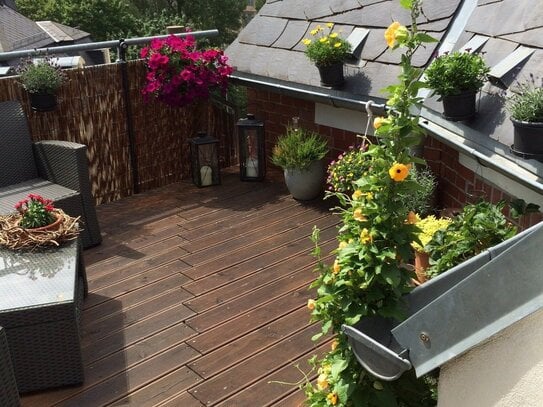 Plauen Westend - Schöne 2-Zi.Whg. mit großer Dachterrasse