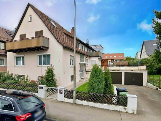 Top renovierte, exkl. ausgest. 2-Zimmerwohnung mit EBK und 36 m² gr. Terrasse in zentraler Lage