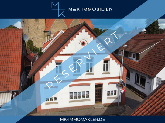 -RESERVIERT- Ein- oder Zweifamilienhaus mit Garage im Zentrum von Quakenbrück!