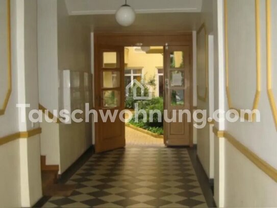 [TAUSCHWOHNUNG] 3 Zimmer Altbau in Fhain gegen 2 Wohnung