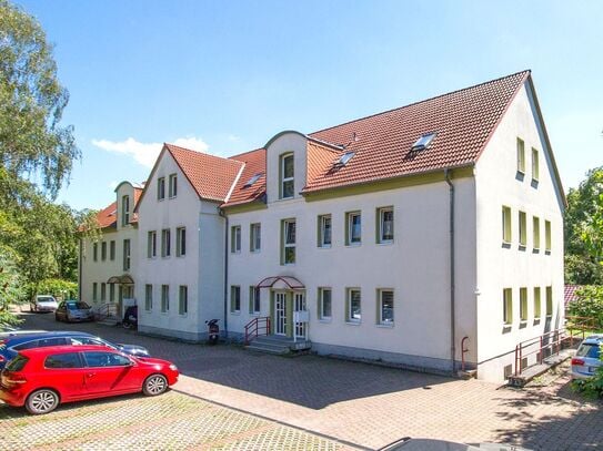 Idyllsche geräumige 4-Raum-Balkonwohnung |Stellplatz|