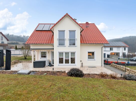 Traumhaftes Einfamilienhaus mit Pool - Perfekt für die Familie in Wörth an der Donau !