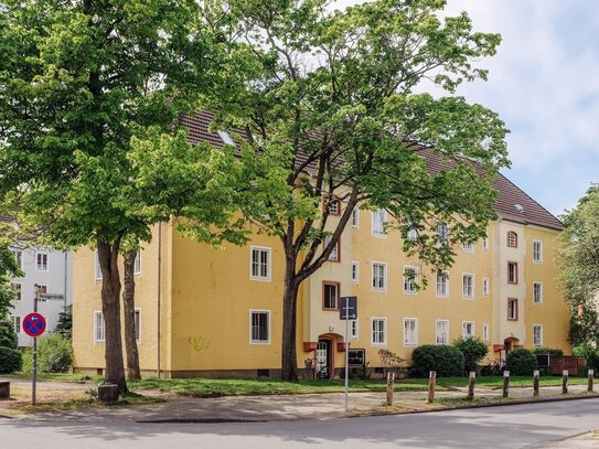 Stadtnahe 3-Zimmer-Wohnung mit Balkon // 2.OG rechts