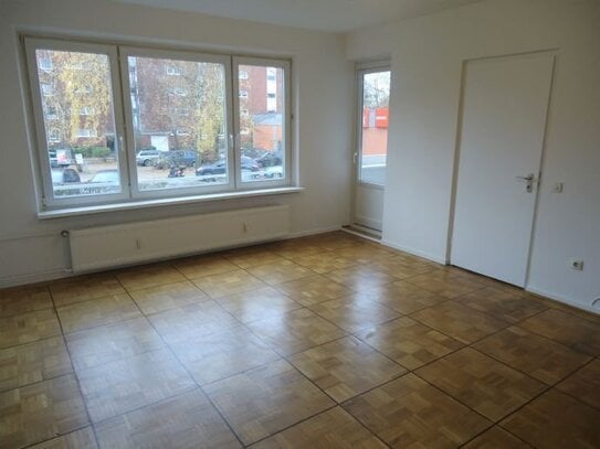 Helle, ruhige 2-Zi. Wohnung, ca 55 m² mit Loggia