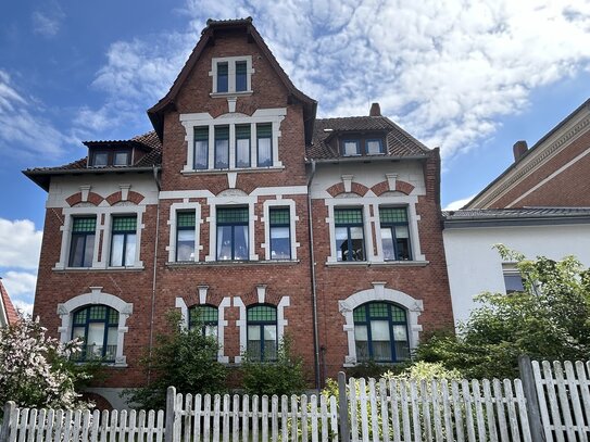 Der Charme echter Gründerzeit - Wohnen und Kapitalanlage vereint!