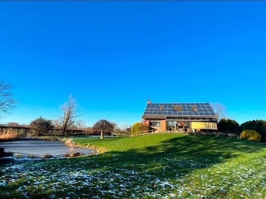 Einfamilienhaus auf großzügigem Grundstück in idyllischer Lage, unweit vom Stadtkern Bückeburg!