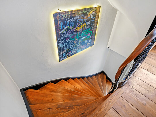 Exklusives Stadterlebnis: Mehrfamilienhaus mit 4 Wohnungen und Dachterrasse mit Skyline-Blick