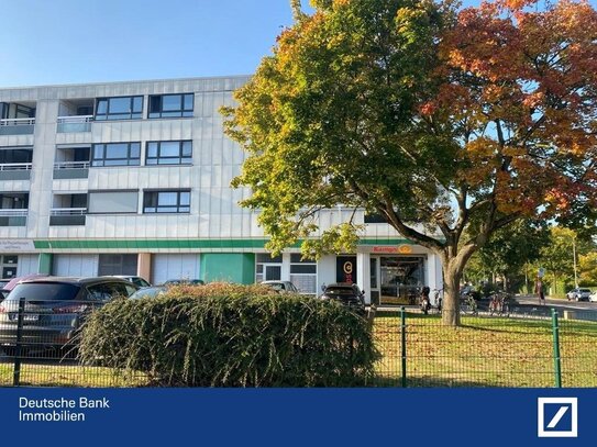 KR-Fischeln: Großzügige, helle 4-Zimmer-Eck-Wohnung in zentraler Lage.