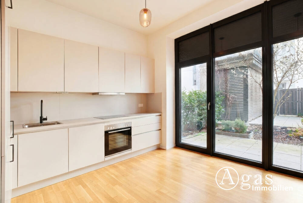 Luxuriöses Townhouse mit 5 Zimmern, Privatgarage und Dachterrasse im Herzen von Berlin-Mitte! - Foto 1