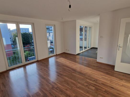 Gepflegte 4-Zimmer-Wohnung mit Balkon, EBK und Fußbodenheizung