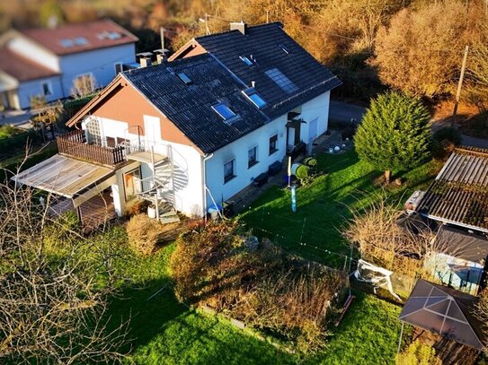 Alle unter einem Dach! Mehrgenerationenhaus mit großem Garten