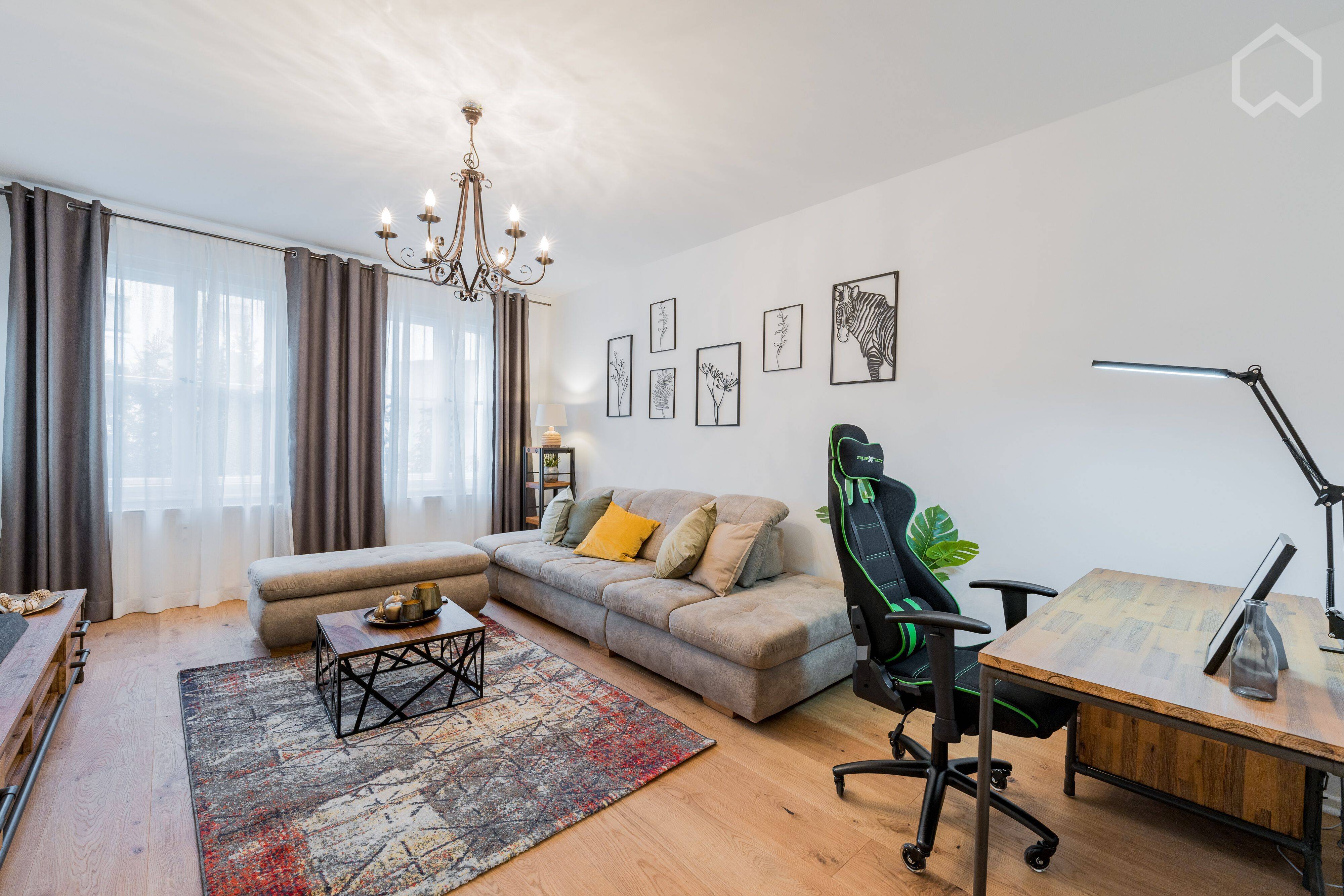 Neu sanierte Wohnung mit Balkon 20 Min zum Alexanderplatz - Photo 1