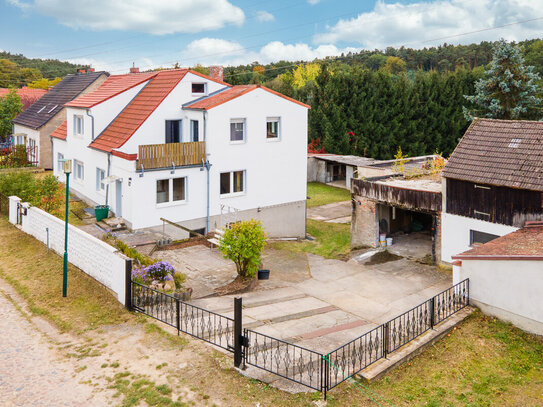 Mit Nebengebäude, Garagen, riesigem Garten, Souterrain u.v.m.: EFH/MFH - Ihr Zuhause in Neuzelle!