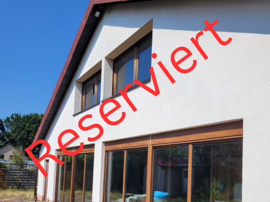 Reserviert: Ein-/Zwei Familienhaus mit Gewerbefläche und erneuerbaren Energieträgern in Menden!