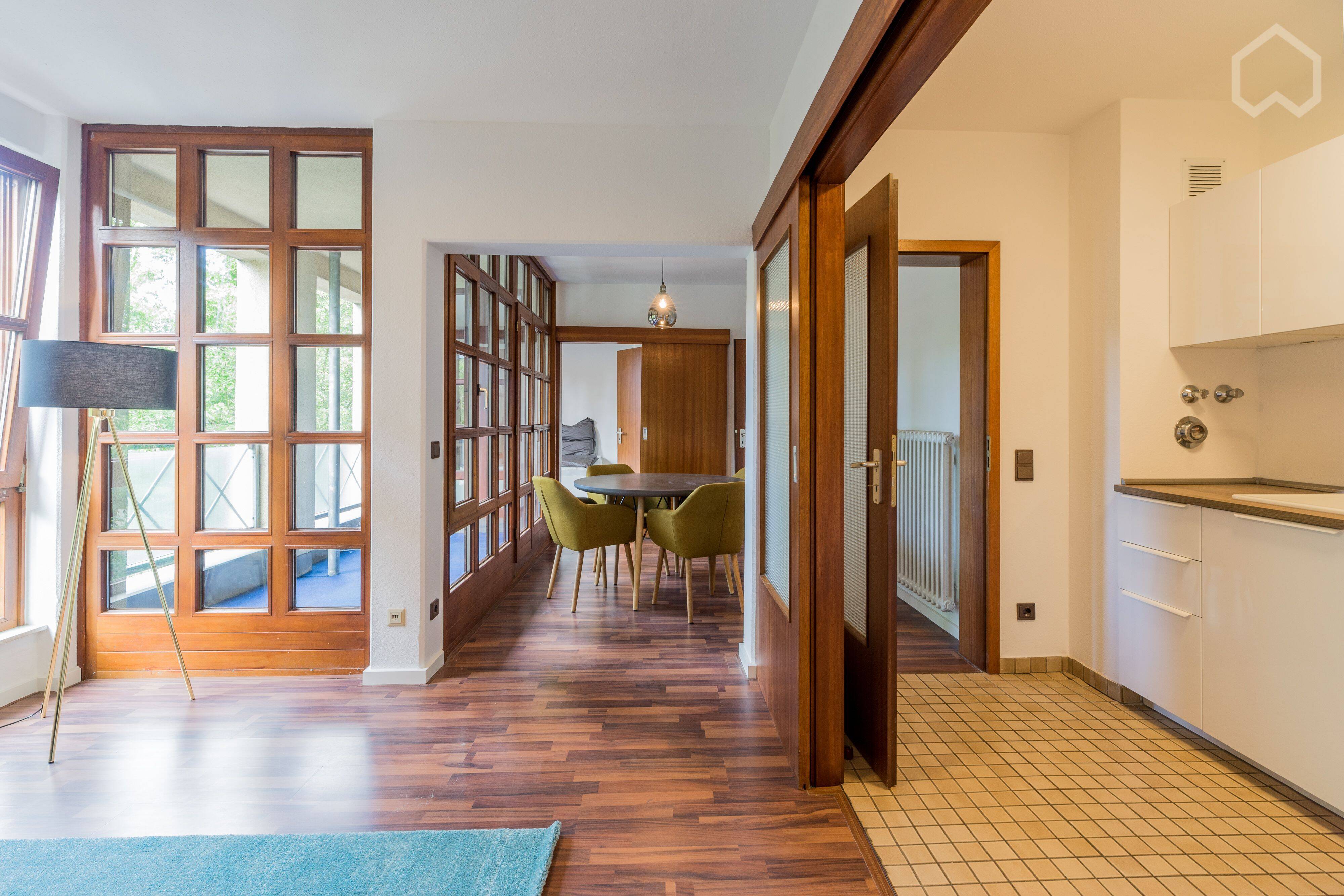 Toplage! Modernes Apartment mit Balkon in ruhiger Nebenstraße nahe des Kurfürstendamms - Photo 1
