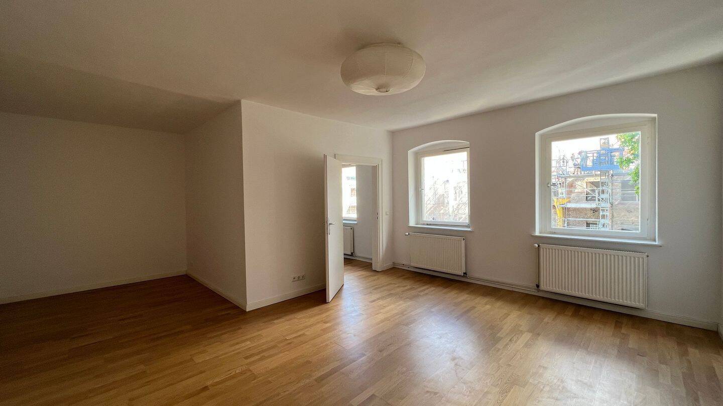 1-Zimmerwohnung mit EBK im ruhigen Innenhof ! - Foto 1