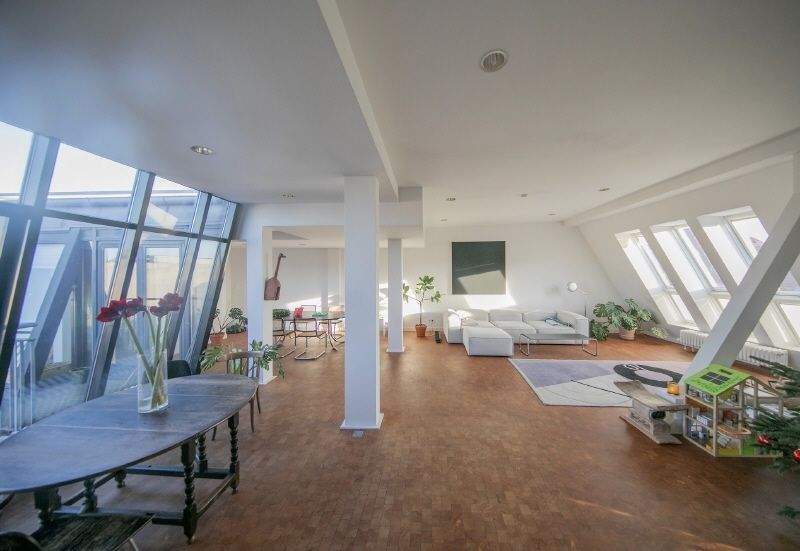 4 Zi-DG-Whg in der Mommsenstr Höhe Wielandstr mit Terrasse Aufzug u. EBK - Foto 1