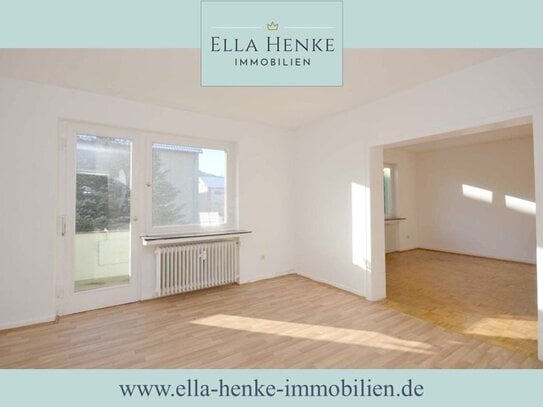 Sonnige, großzügige 3-Zimmer-Wohnung mit Balkon...