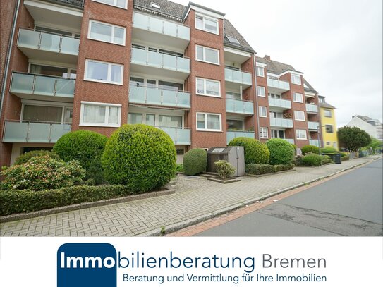 SELTEN! 4 Zimmer Wohnung mit Loggia in zentraler Lage!