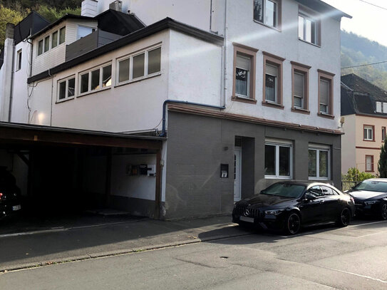 Traben-Trarbach: Wohnen mit Extravaganz: 500 m2 Wohnraum für 3 Familien und einer super Rendite!