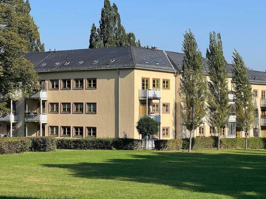 +++ Beliebt im 1. Obergeschoss mit Dusche ... Fußboden wird erneuert +++