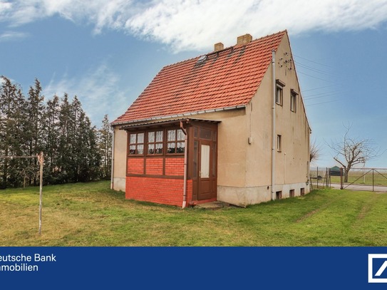 Idyllisches Einfamilienhaus mit großem Grundstück!