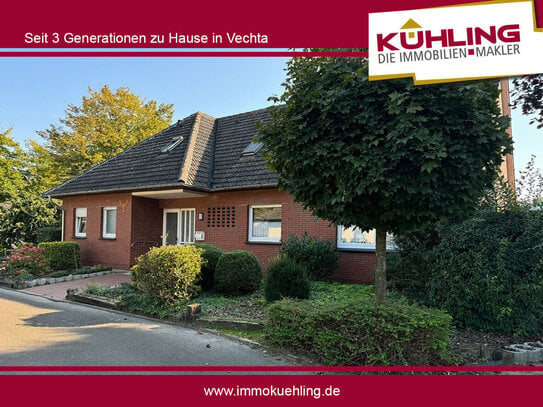 In Kürze bezugsfrei! Raumwunder! Bungalow mit Einliegerwohnung und Ausbaureserve im Dachgeschoss