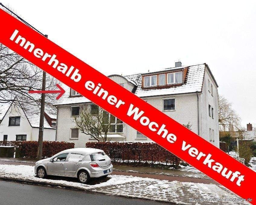 !! Tolles Angebot - Moderne und schicke Dachgeschosswohnung mit Balkon und Stellplatz !!