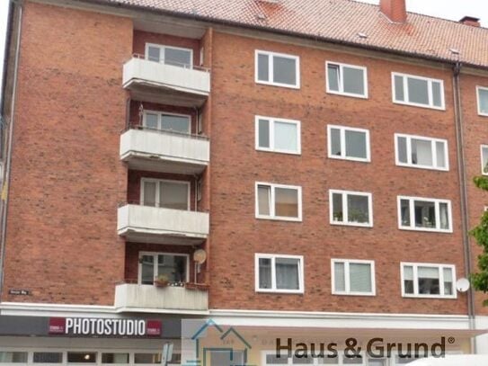 Helle 2-Zimmer Wohnung mit Balkon in Kiel Ravensberg zu vermieten!