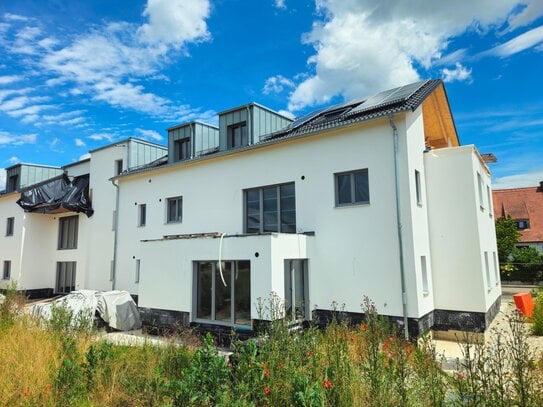 Helle Neubauwohnung mit Terrasse und Garten in Gaimersheim