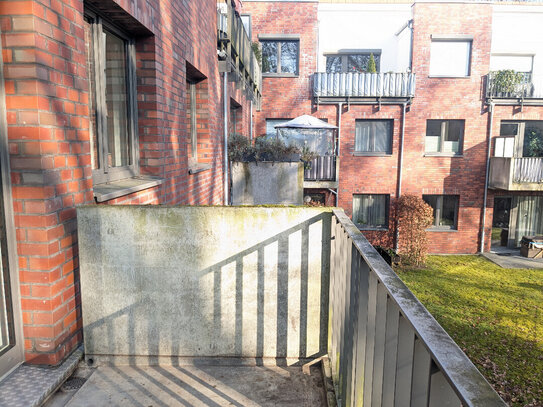 helle 2 Zimmer Wohnung mit Balkon zu sofort zu vermieten