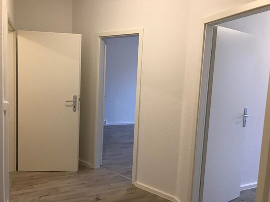 6-Zimmer-Wohnung mit 2 Balkonen